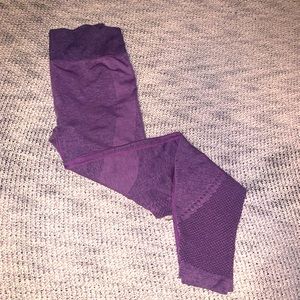 Medium PINK Victorias Secret Seamless Legging purple